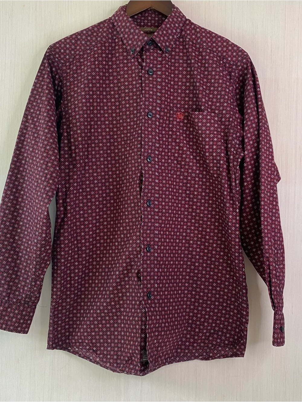 Ariat Men's Wesson Fitted Long Sleeve Button-Down Shirt Rio Red Medium